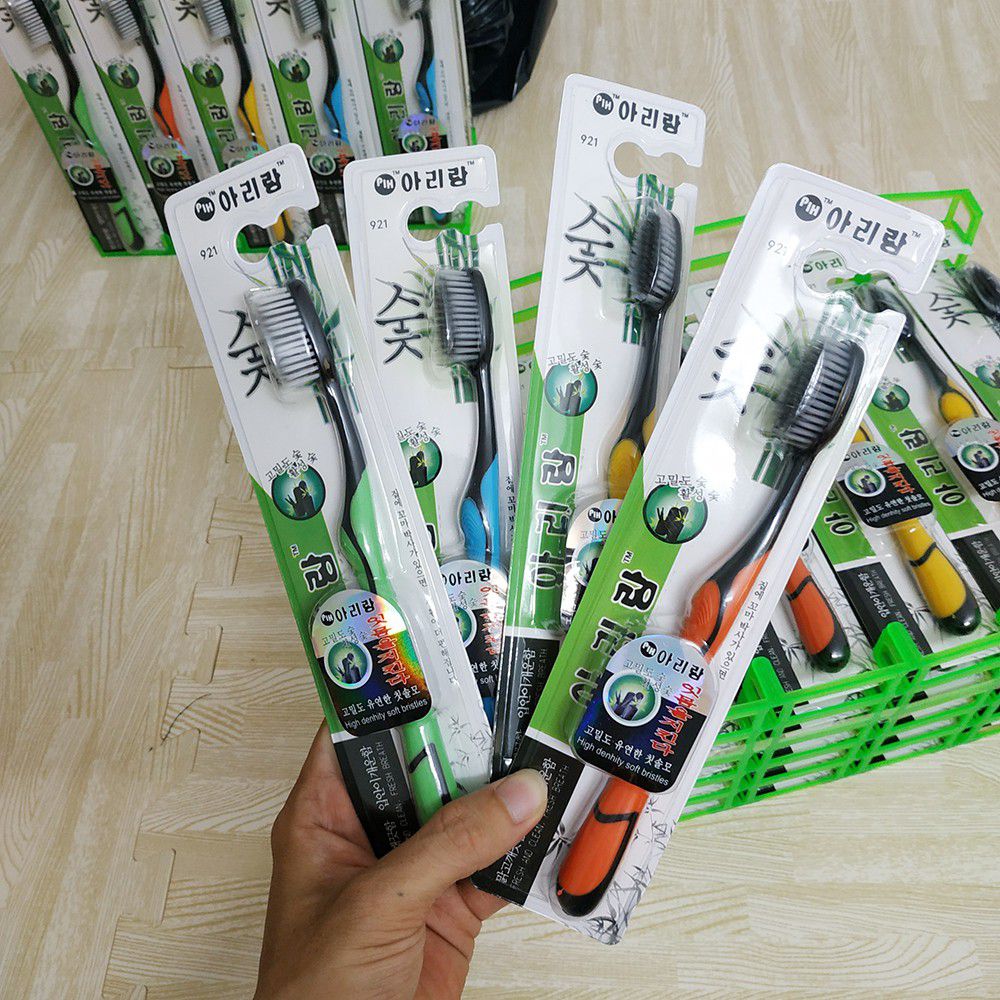 [Nhập RS0722 giảm 30k cho đơn 99k]Combo 10 bàn chải đánh răng than tre Bossi hàn quốc- chăm sóc răng miệng