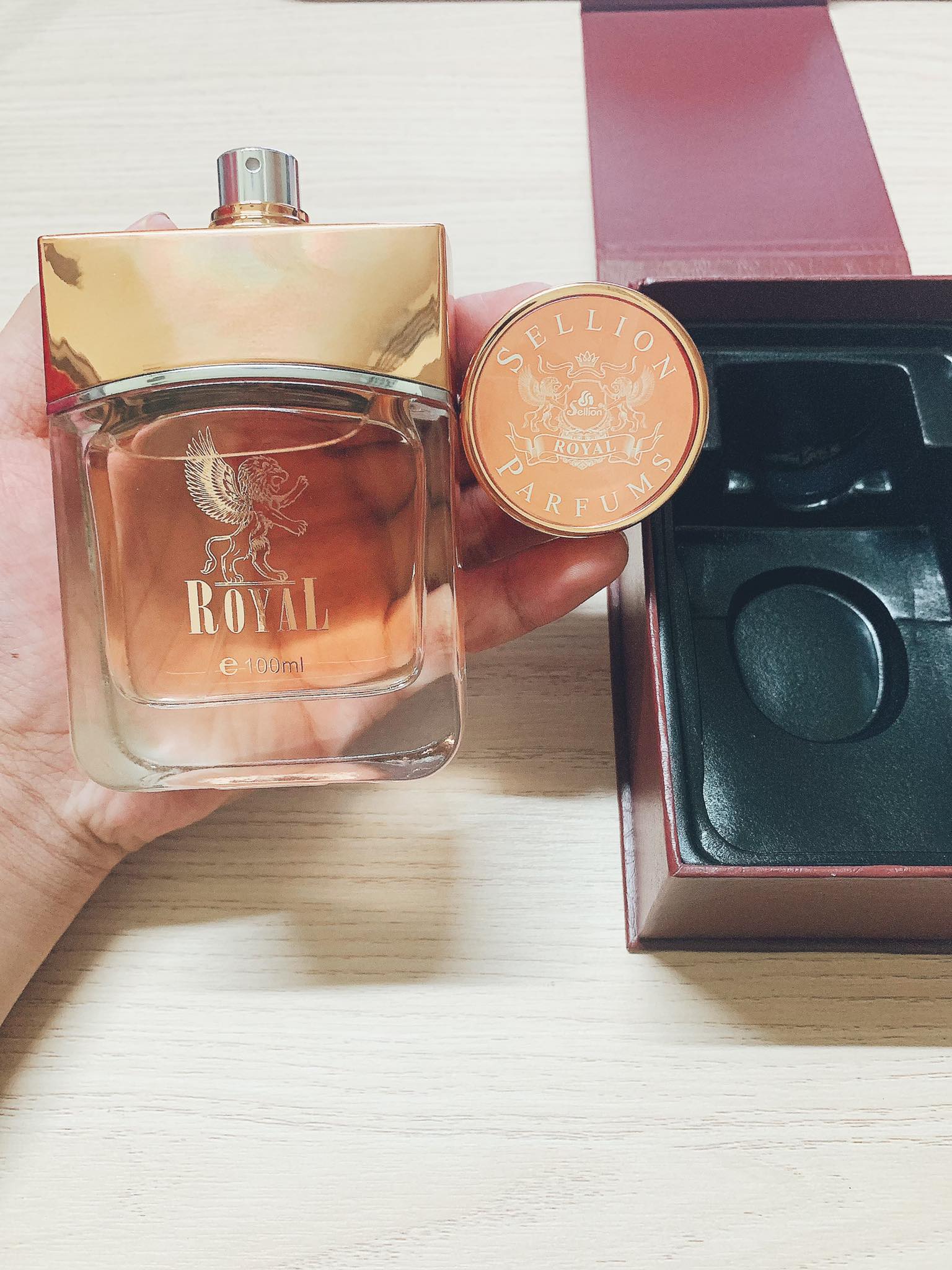 [HCM]nước hoa nam sử tử vàng Royal for men