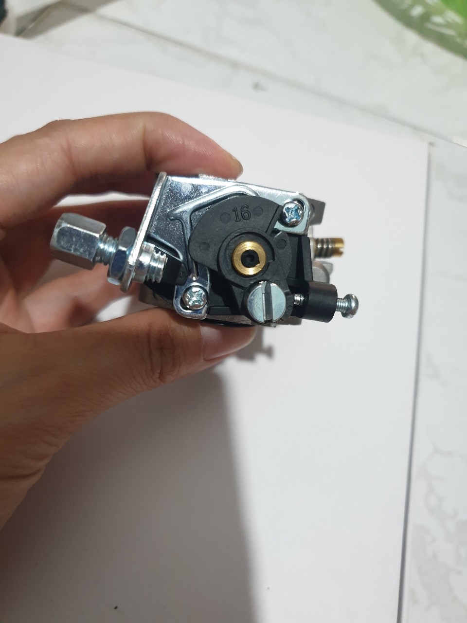 BÌNH XĂNG CON (BỘ CHẾ HÒA KHÍ ) MÁY CẮT CỎ 260/330. KASEI