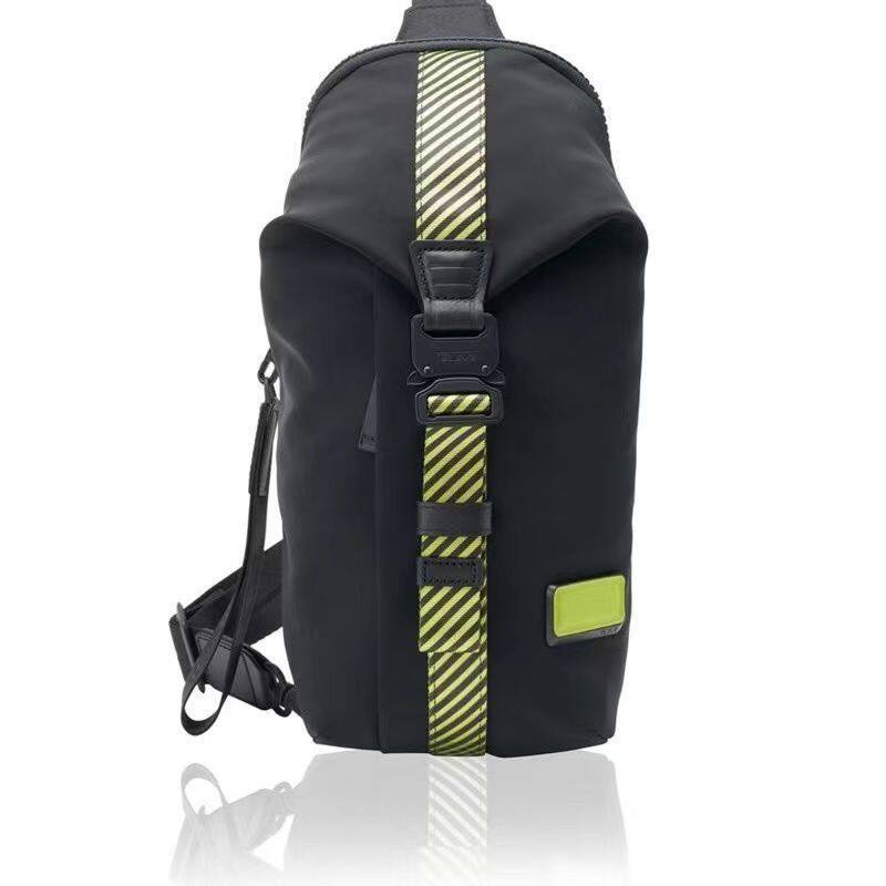 Tumi 798675 Nylon loạt vòng kéo Hai màu có thể tháo rời Túi Đeo Vai Nam Túi đeo ngực casual831