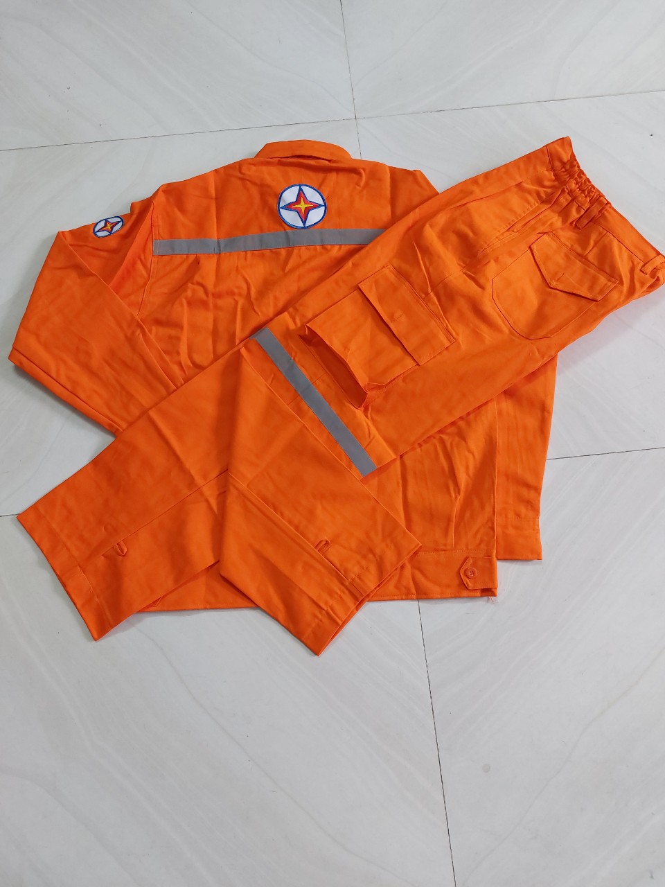 QUẦN ÁO ĐIỆN LỰC