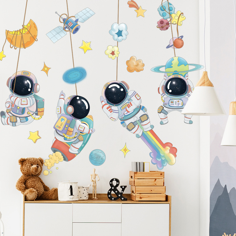 Decal Dán Tường Vũ Trụ Phi Hành Gia Đu Dây