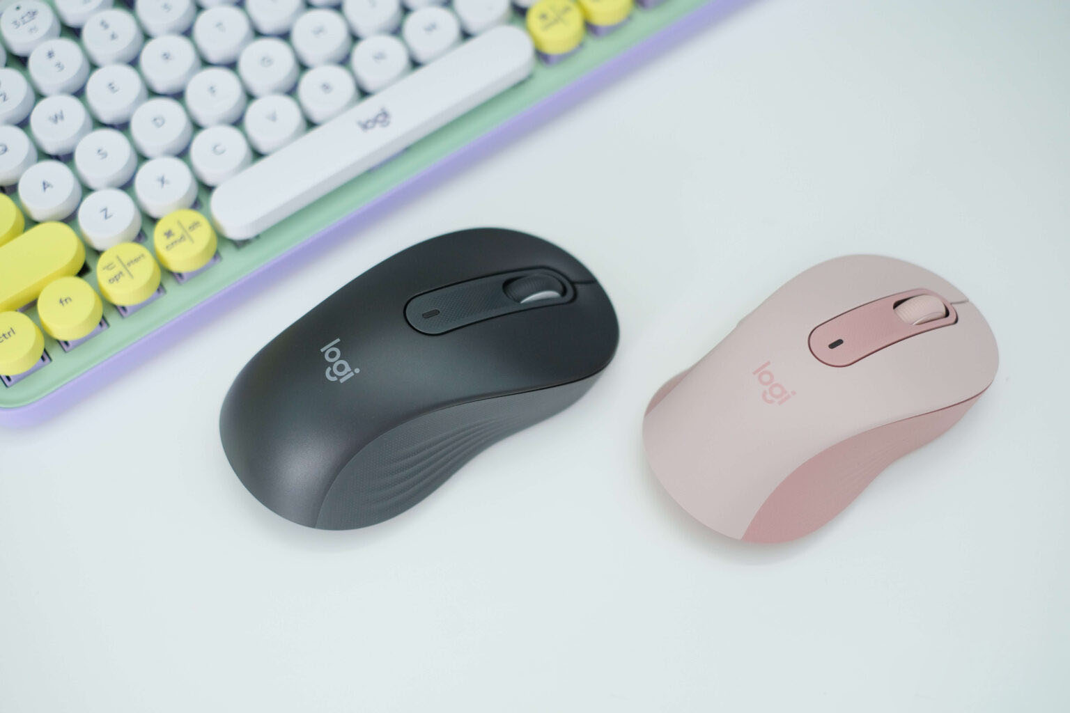 Chuột không dây Logitech Signature M650