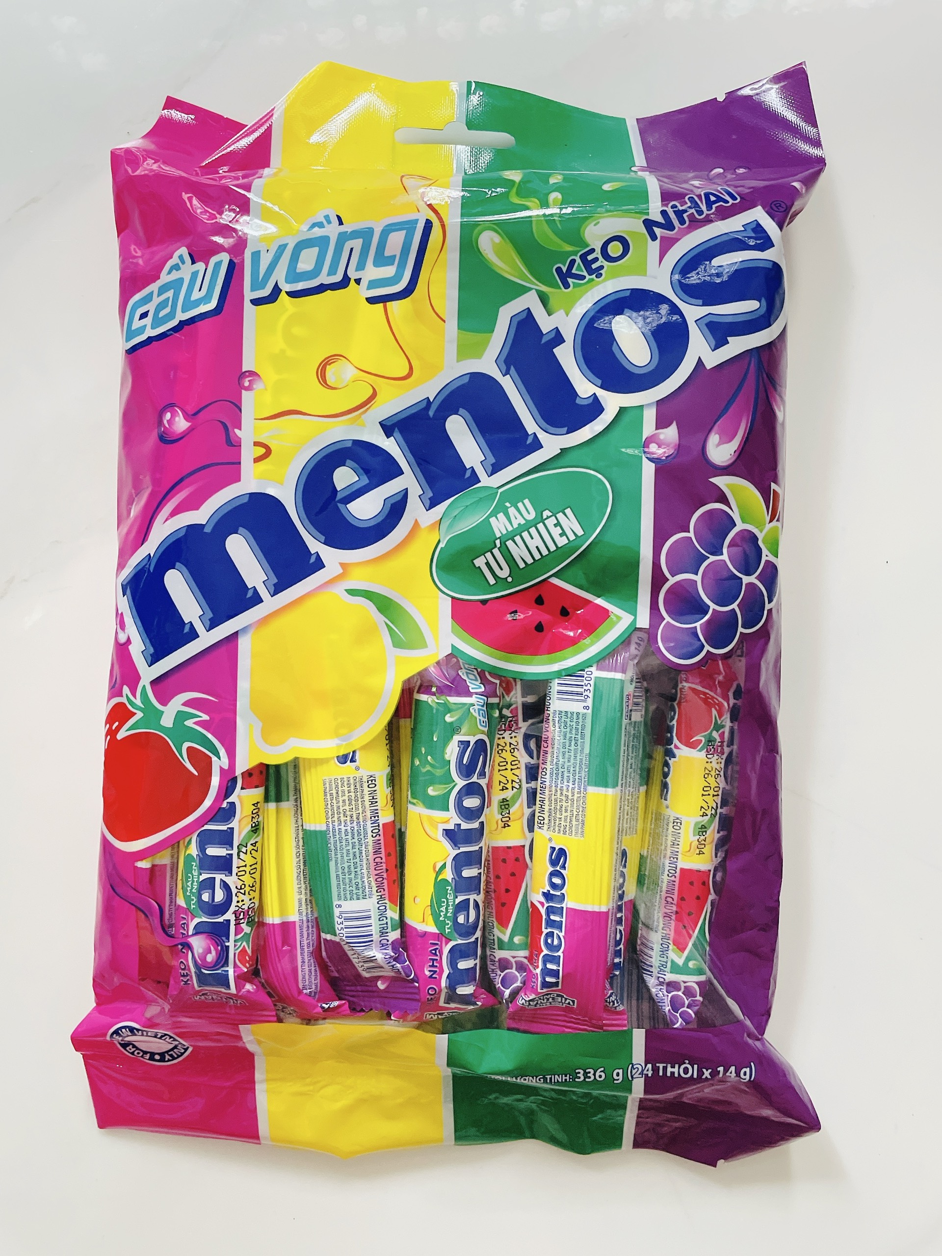 Kẹo nhai Mentos mini cầu vồng (24 thỏi X 10G)