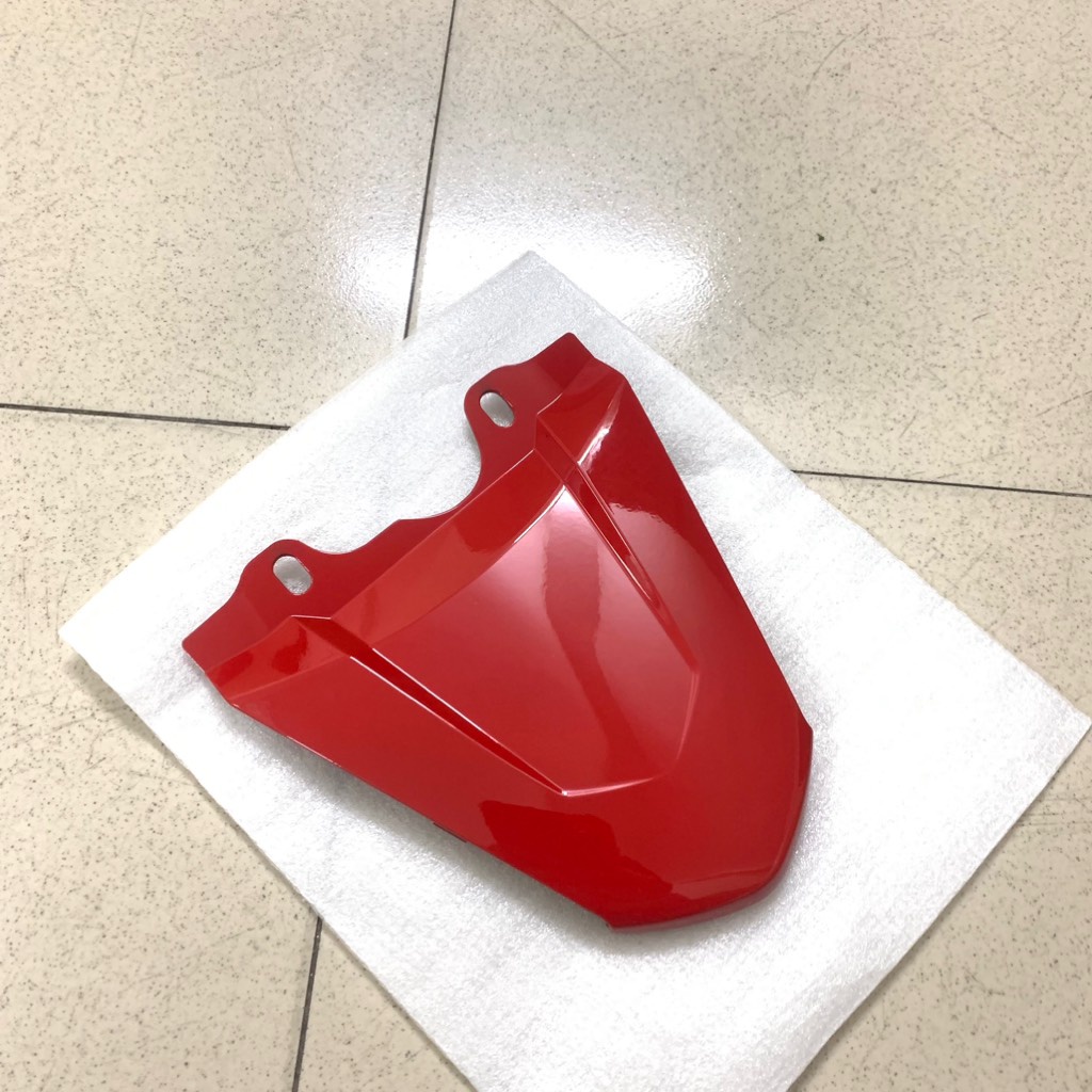[Chính hãng Yamaha]YADA-SIRIUS(06-22)-ĐỎ TƯƠI-10 Ốp đuôi rùa XÀI PHA ĐÈN 3S4