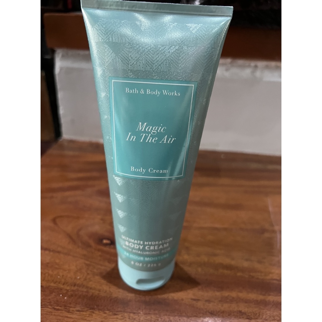 Magic in the Air Ultimate Hydration Body Cream