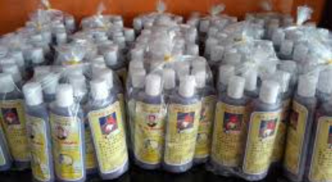 Dầu Xoa Bóp Hồng Phong thenewlife0909