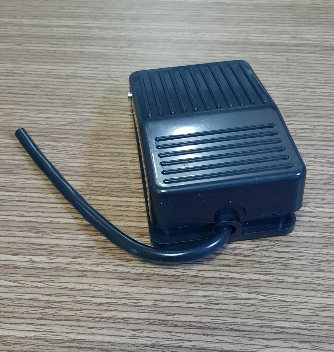 Công tắc cóc đạp, bàn đạp điện FS-1/ TFS-01