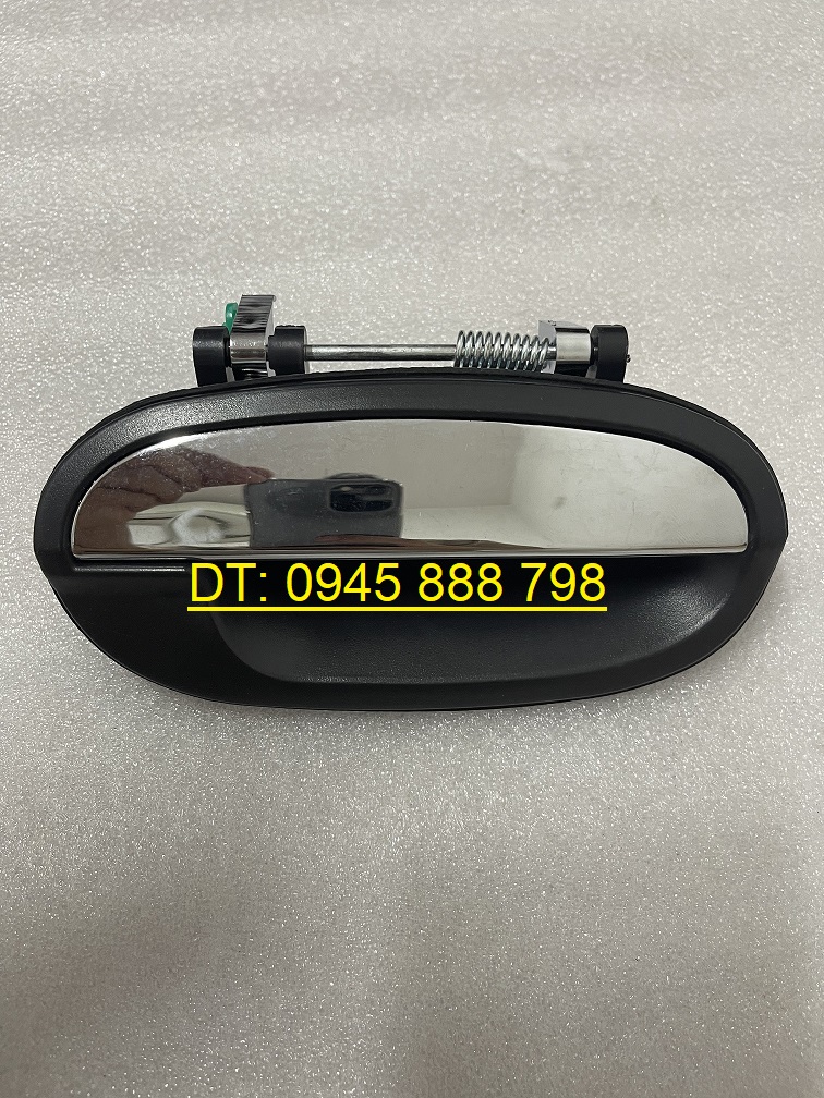 Tay mở cửa ngoài Daewoo Spark 2009
