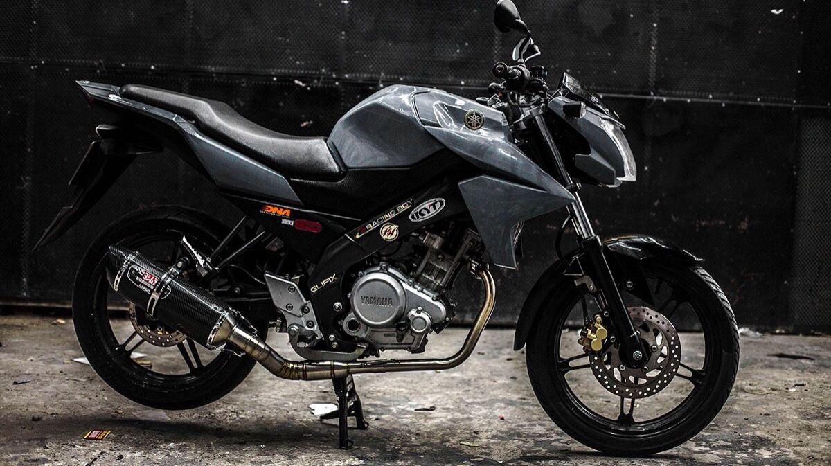Tem trùm fz 150i xám xi măng,team decal fz 150i xám xi măng