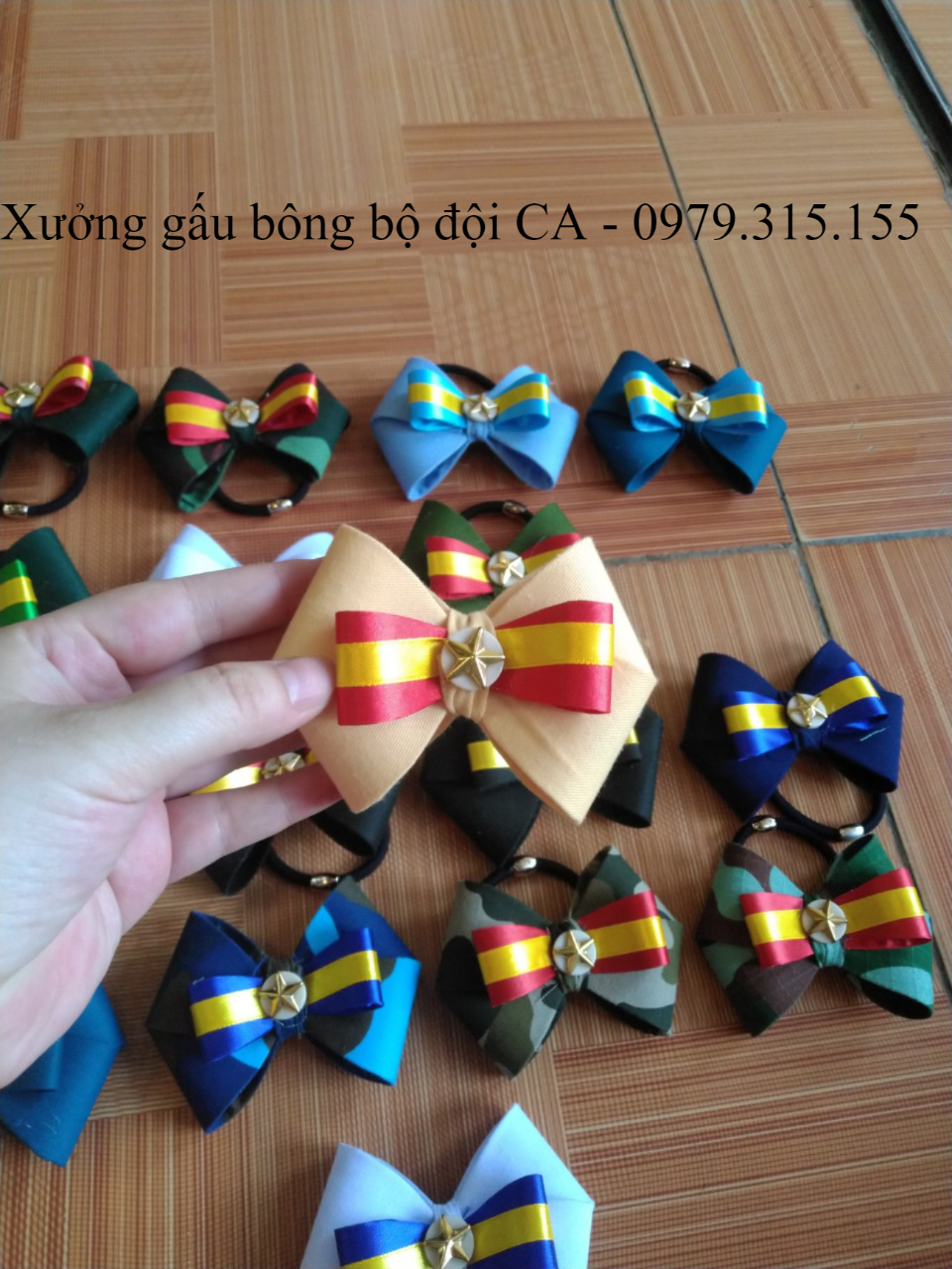 Dây cột tóc bộ đội công an