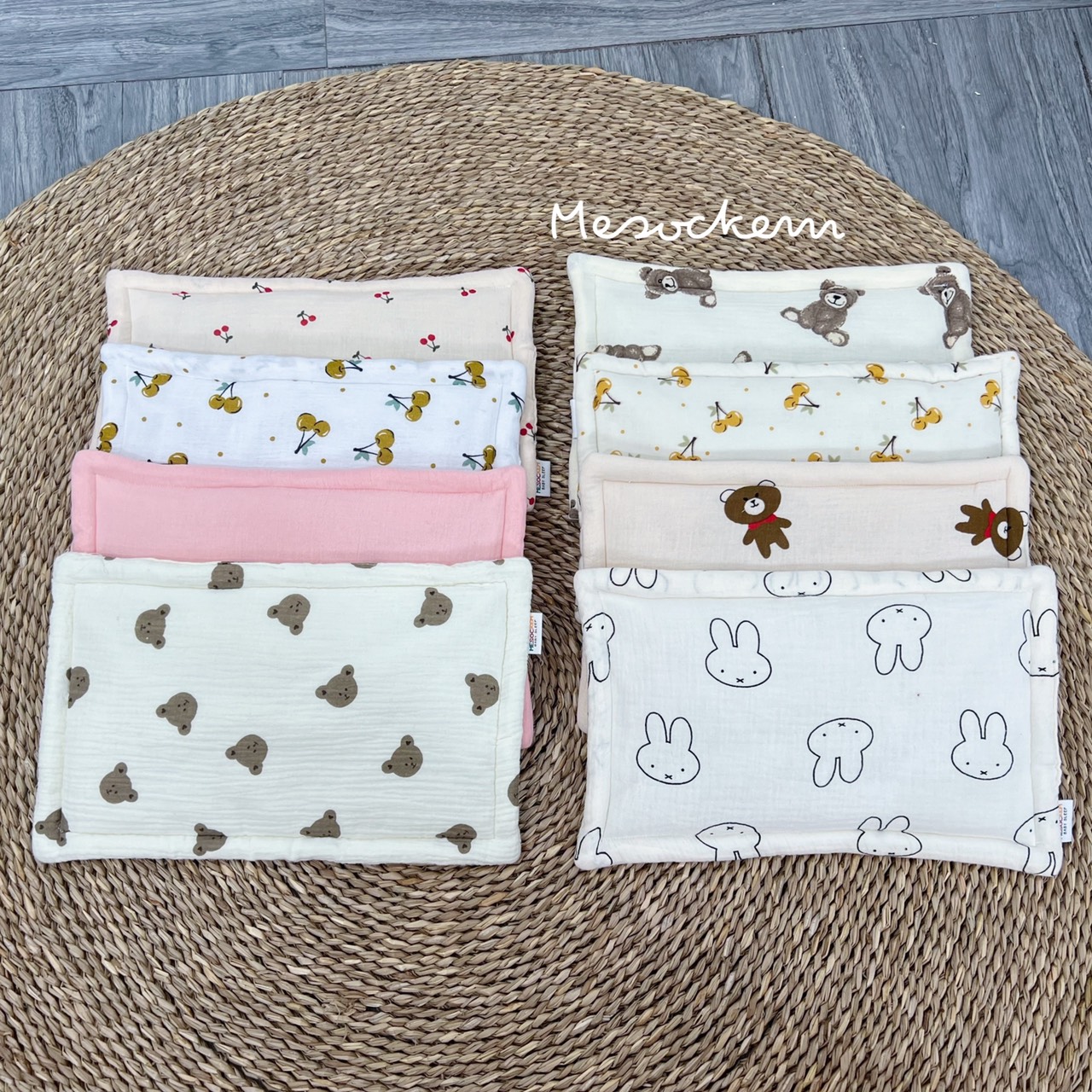 Gối xô muslin mỏng cho bé