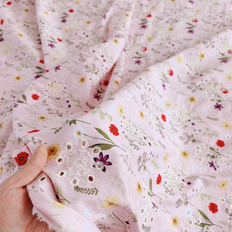 Cotton thêu rỗng vải nguyên chất vải cotton tự làm áo quần áo vải khăn trải bàn handmade 0.5 mét tj5861