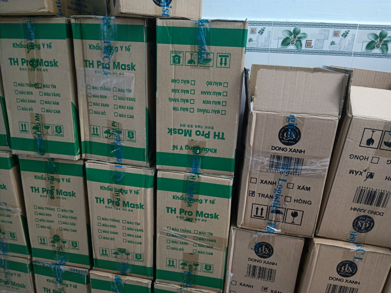 300 CHIẾC KHẨU TRANG Y TẾ KF94 TH PRO MASK 4 lớp