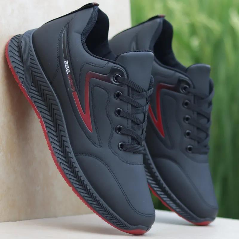 On Sale Men Sneakers Leather Black Fashion Korean Casual Sport Shoes for Men Jogging Shoes Running Outdoor Unisex Walking Soft Bottom Heighten 2022