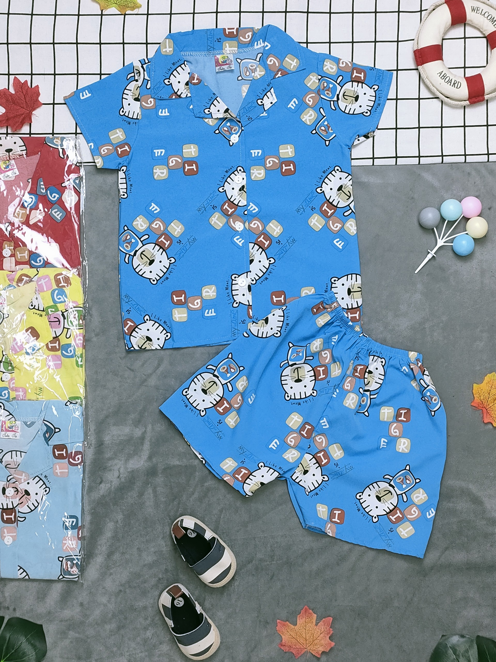 Bộ Lụa Pijama Tay Ngắn Bé Trai (8-14kg) ( Giao màu ngẫu nhiên)