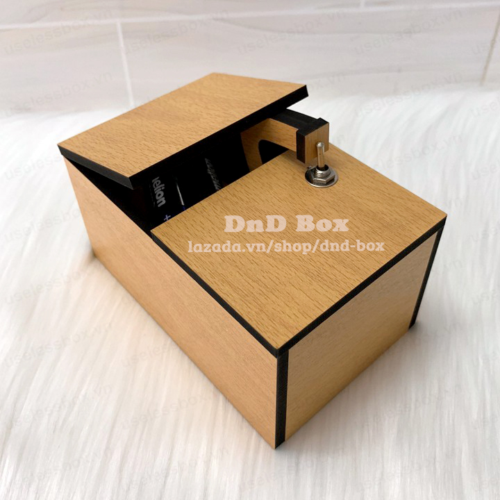 [HCM] Đồ chơi hộp vô dụng - Original Useless Box - Don't Touch Box - Troll box