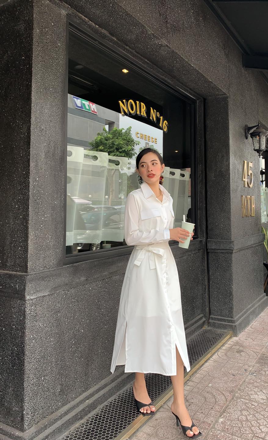 Đầm sơmi 2 túi tay dài