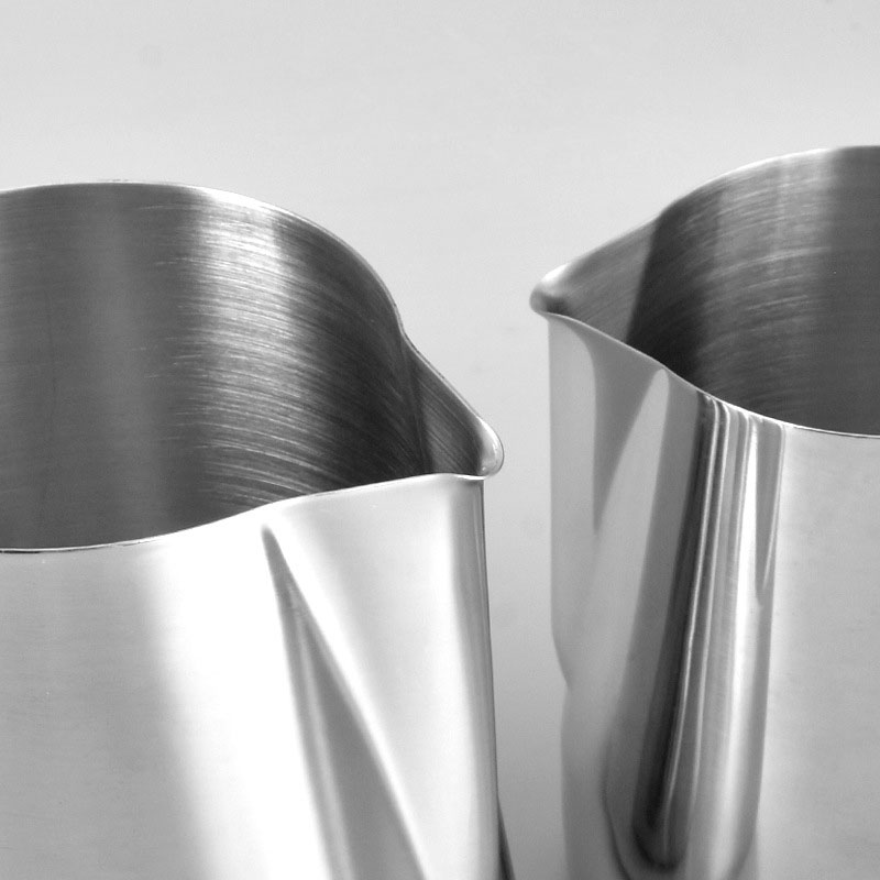 Ca Đánh Sữa Inox Có Nắp Dung Tích 350ml~600ml