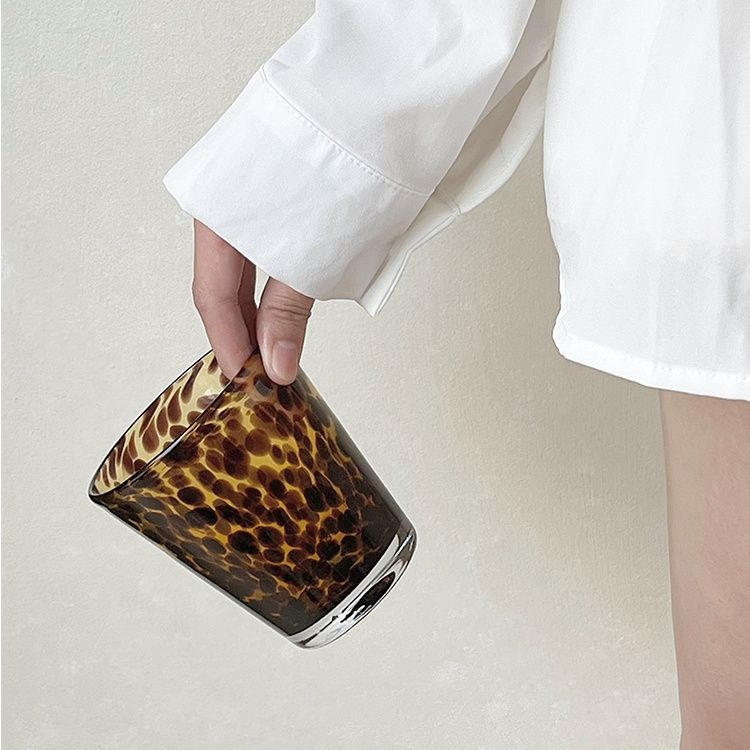 Tortoiseshell glass cup retro leopard print water cup medieval cup Internet celebrity whiskey cup foreign wine cup pen holder makeup cup Christmas glass cup