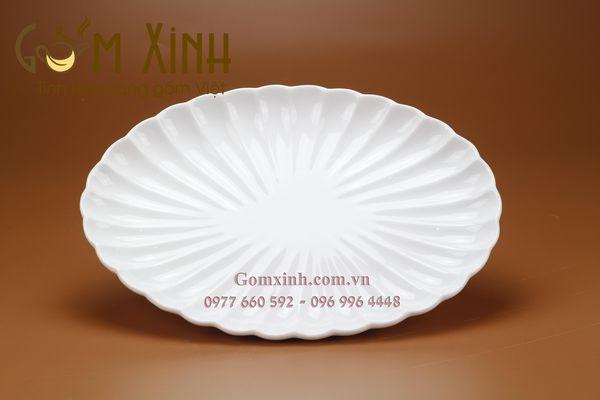 Đĩa bầu dục múi Bát Tràng men trắng