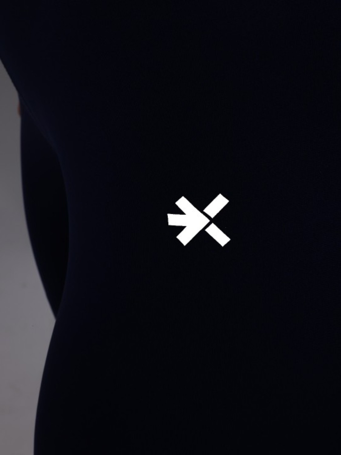 HRX%20by%20Hrithik%20Roshan%20High-Rise%20Rapid-Dry%20Training%20Tights%20For%20Women%20-%20Image%207