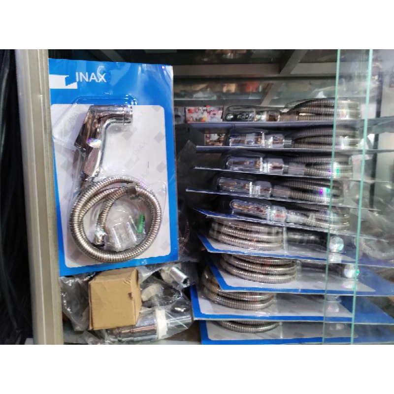 Bộ vòi xịt vệ sinh nhà tắm Linax