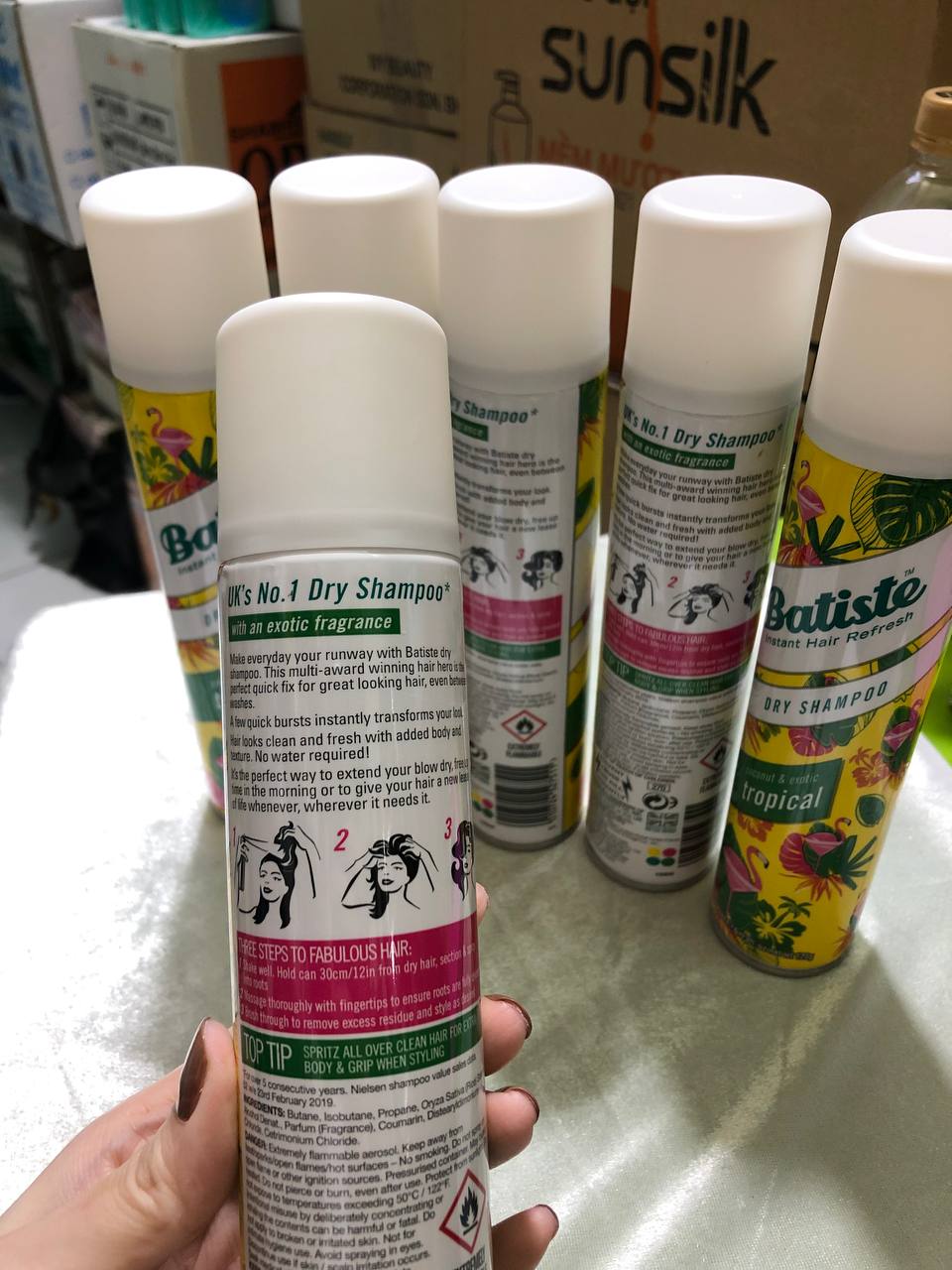 Dầu gội khô Batiste 200ml