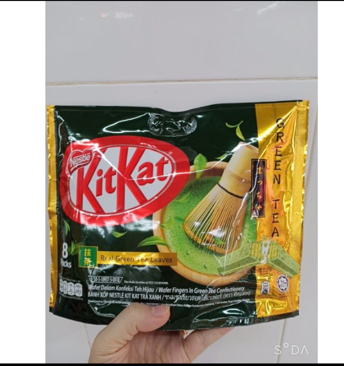 Bánh xốp Socola  Kitkat vị Trà Xanh(136g)