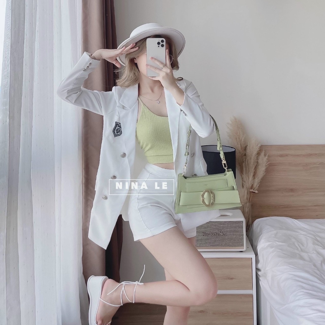 [MẪU MỚI] SÉT VÉT 3 MÓN ÁO KHOÁC TAY DÀI ĐÍNH NÚT, PHỐI NÚT 2 BÊN IN LOGO + ÁO LÓT BORIP KÈM QUẦN ĐÙI CHẤT LIỆU TUYẾT MƯA XỊN SÒ SSSMFDX73