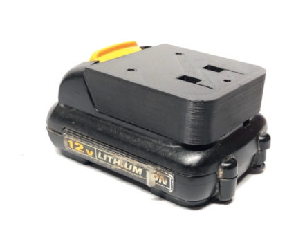 Đế lấy nguồn từ pin dewalt 10.8v/ 12v.