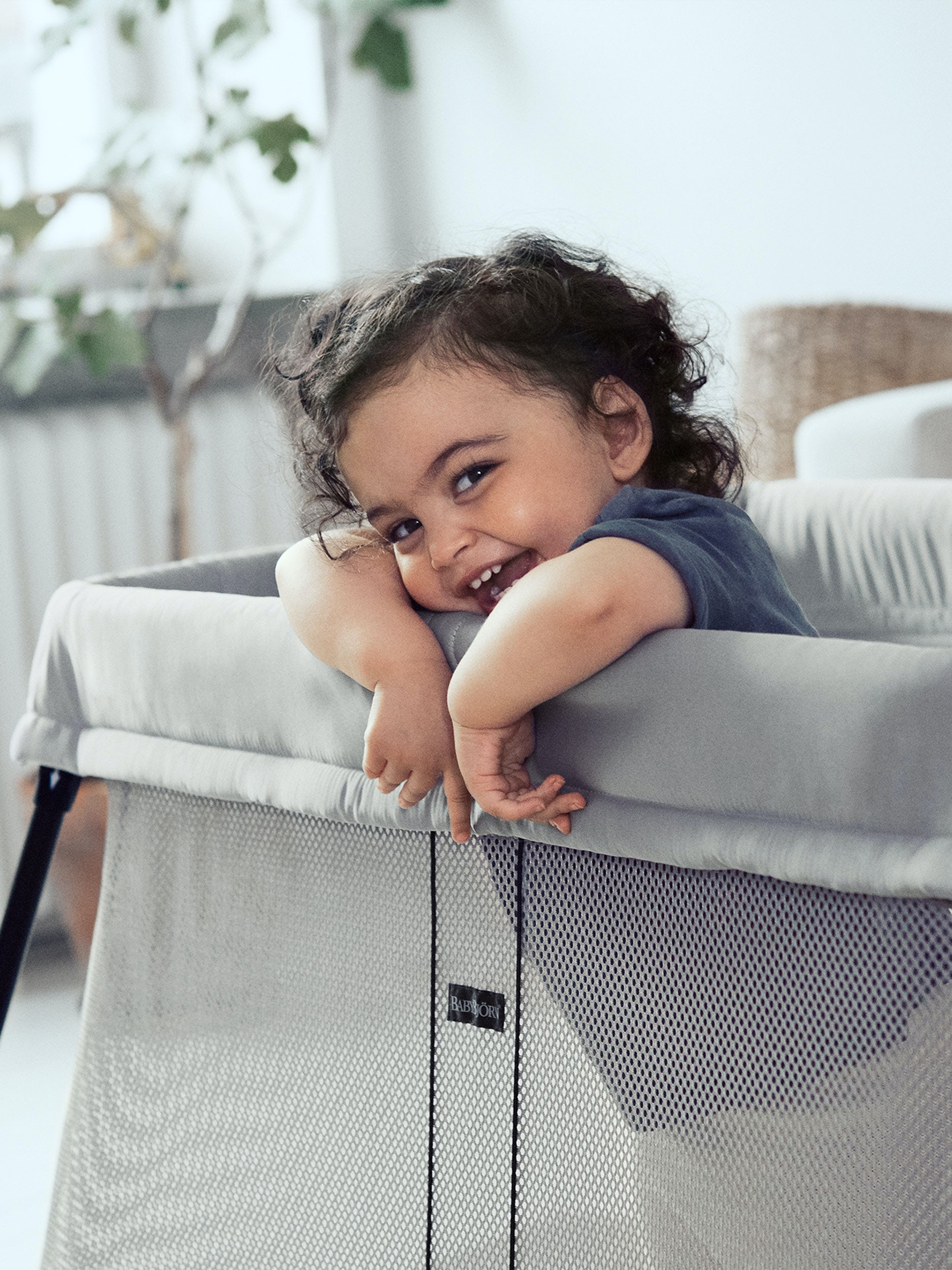 Baby Bjorn Travel Crib Light, 53 OFF afc.health.gov.lk