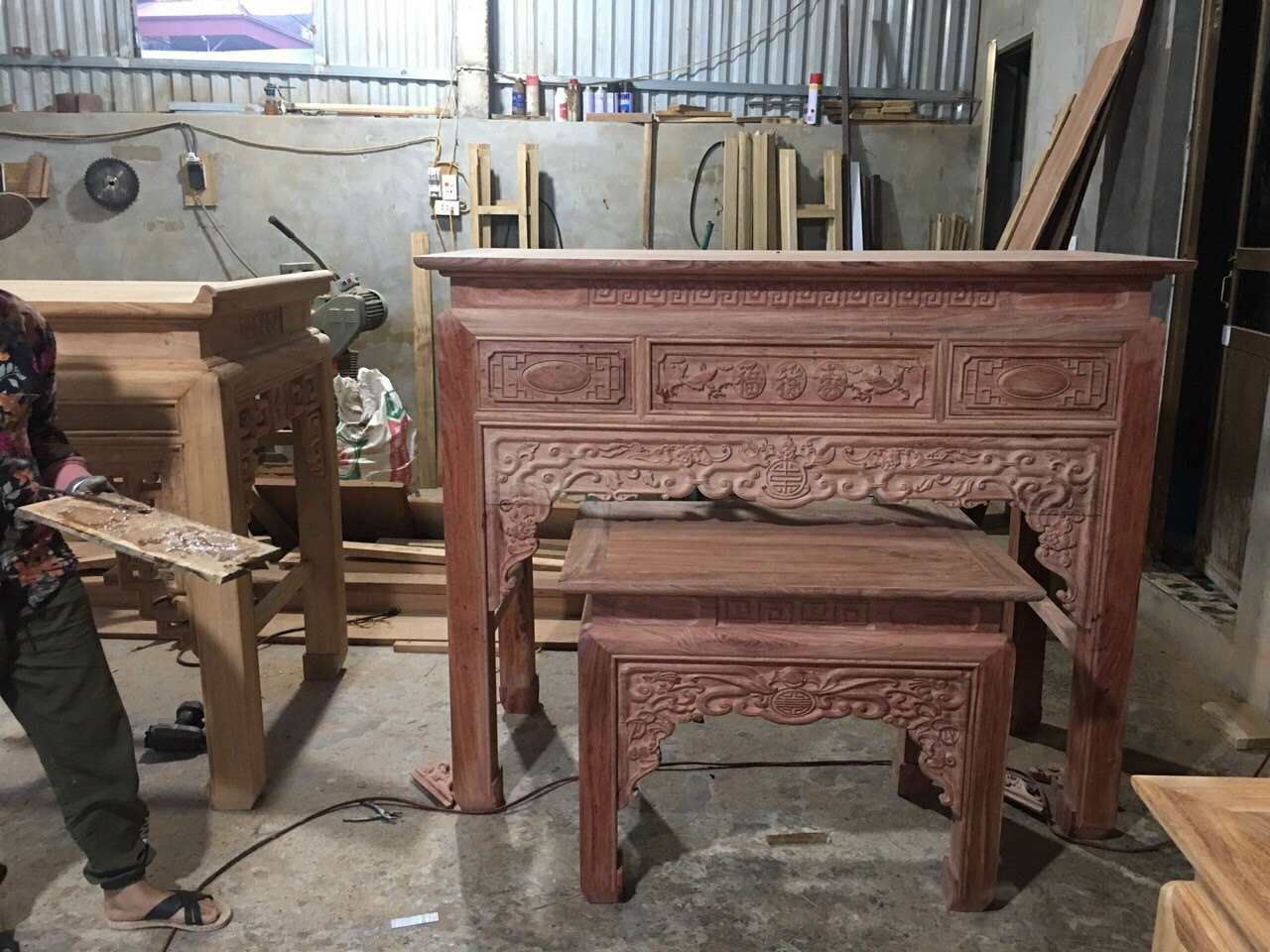 Án giang gỗ Nhãn rộng 197cm - sâu 81cm