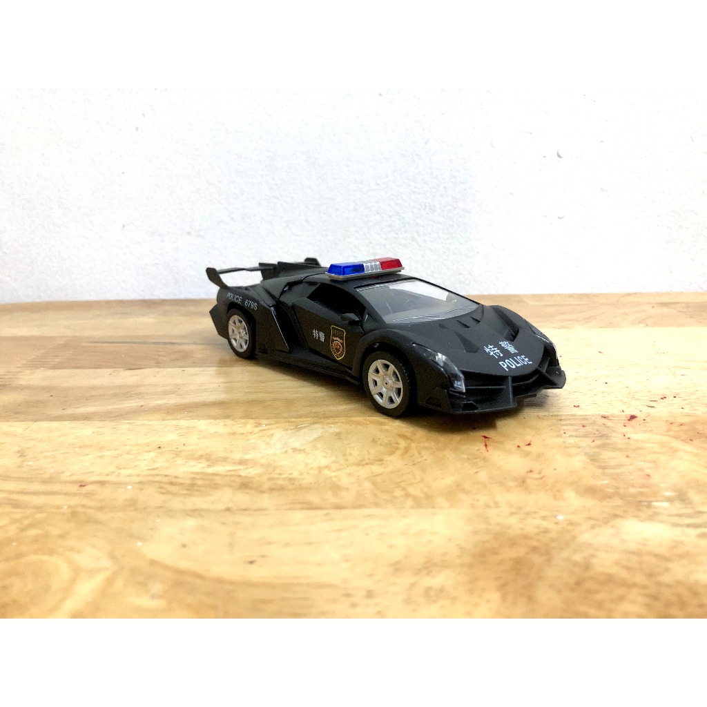 Mô hình xe cảnh sát Lamborghini Veneno _ Tỷ lệ 1:32