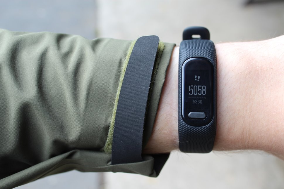 Garmin Vivosmart 5 Fitness Tracker