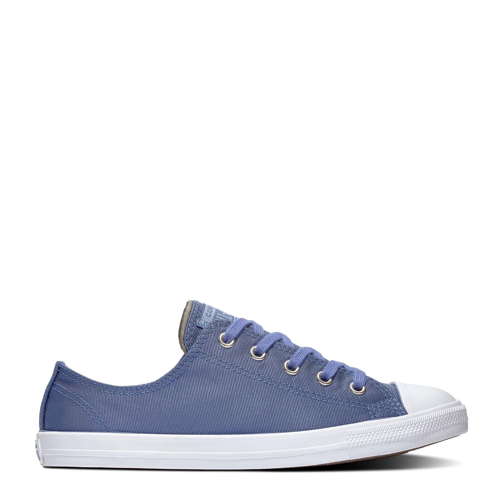 dainty denim converse