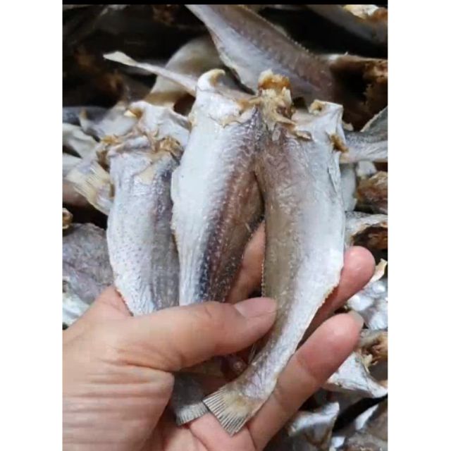 Khô Cá Đù-Khô cá đù chấy tỏi thơm lừng gian bếp - Khô Cá Đù