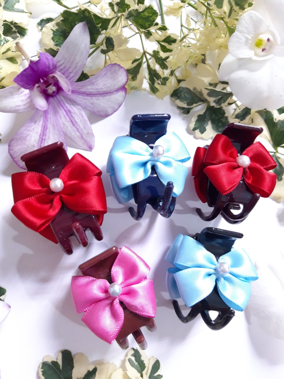 Cute Bow Clip