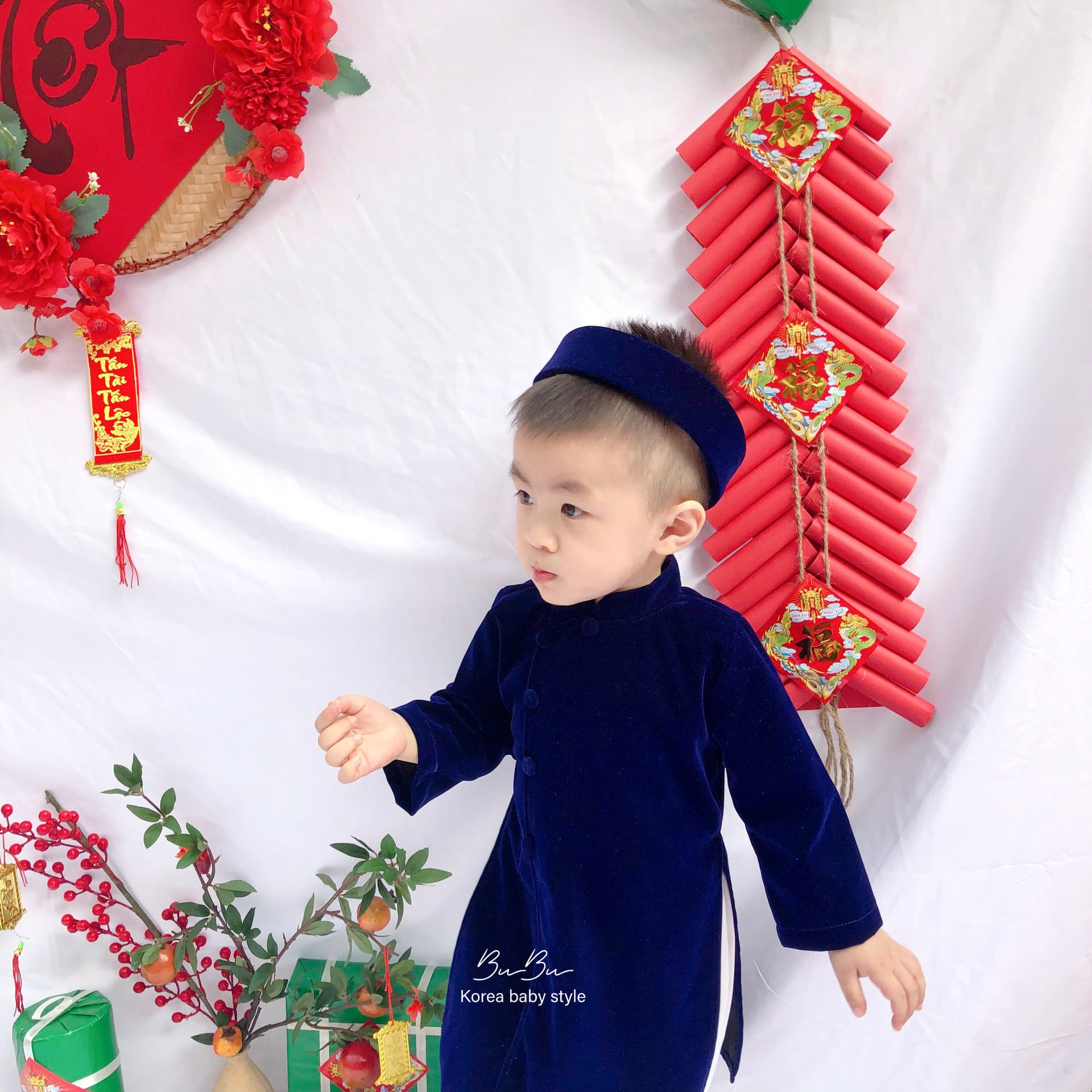 Áo Dài Nhung Thiết Kế Cho Bé Trai (Kèm Quần Lụa Và Mấn)