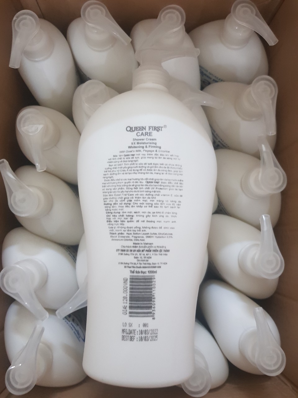 Sữa Tắm Dê 9X White Soft Care 1200ml