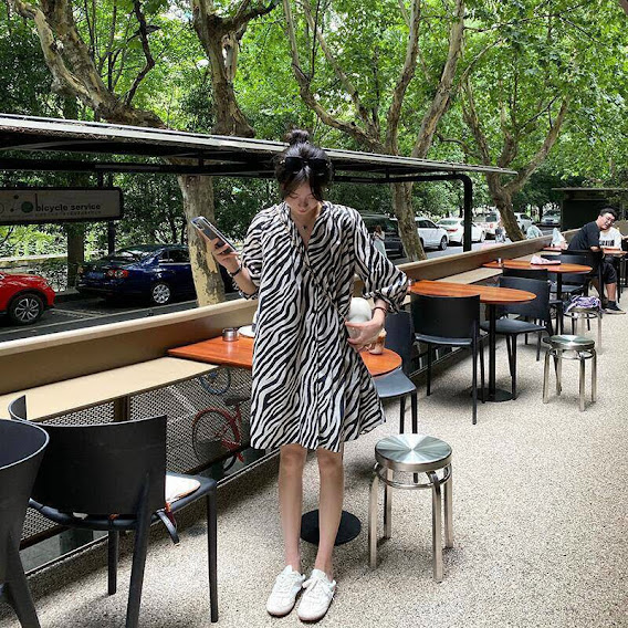 ĐẦM FORM RỘNG SỌC VẰN
