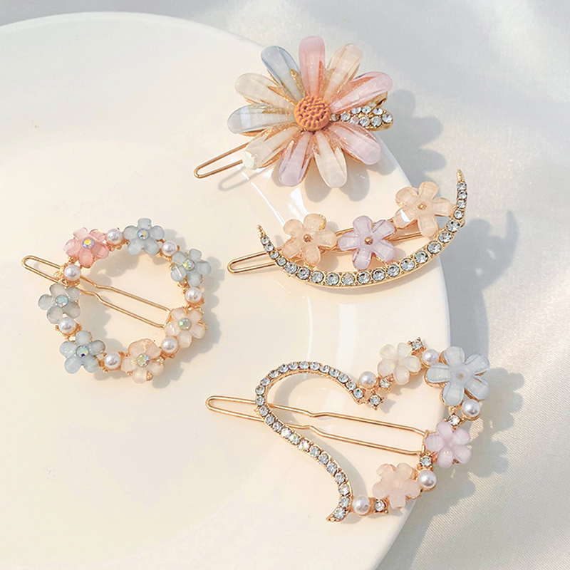Hair clip, flower pattern, decorated with diamonds, Korean style