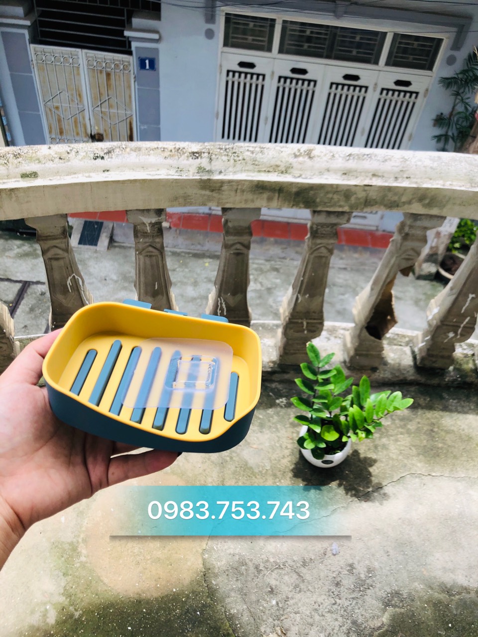 Khay đựng xà bông 2 lớp cao cấp dán tường