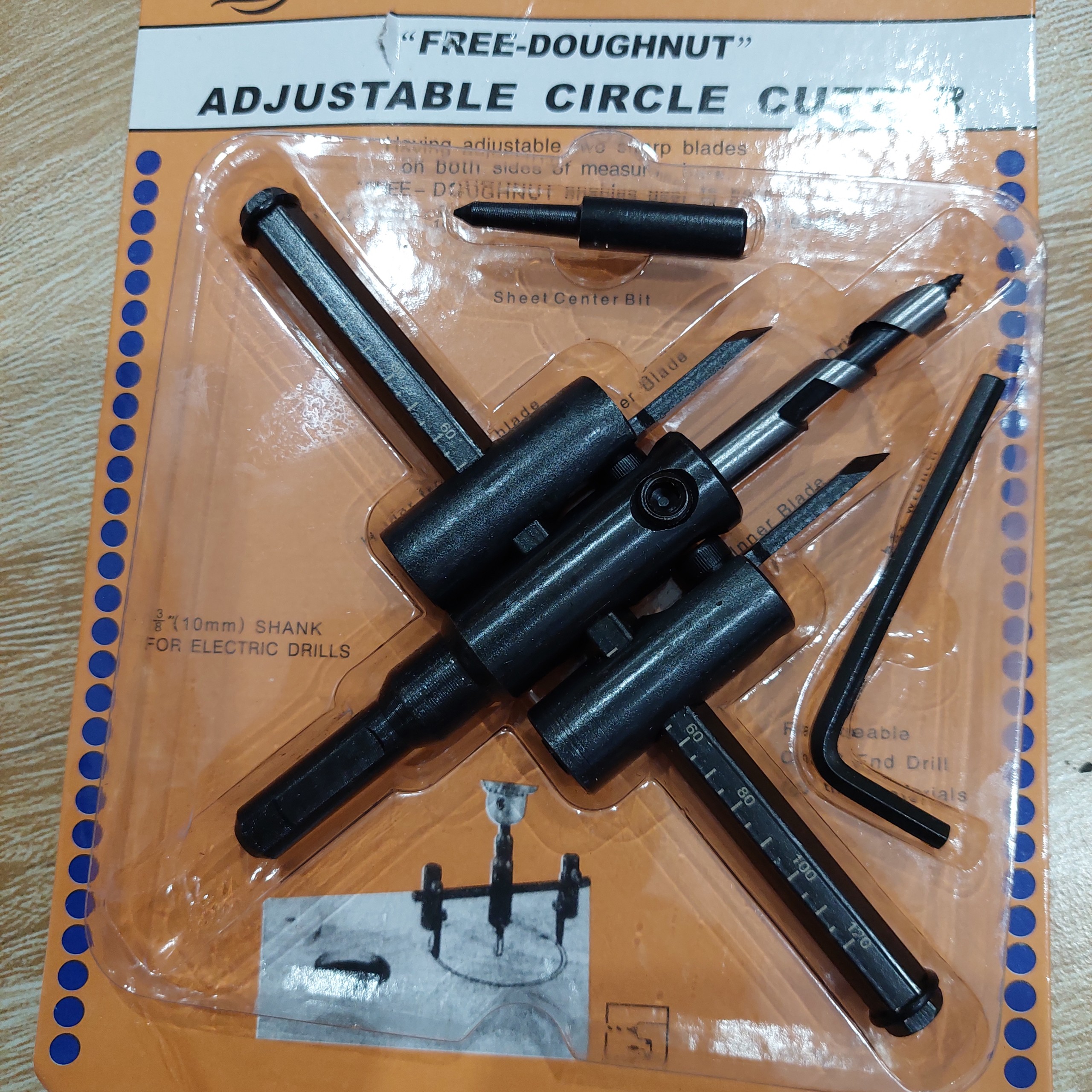 Khoét gỗ khoét thạch cao tăng giảm từ phi 30mm - 120mm, khoét lỗ loa thùng-Mũi khoé thạch cao, gỗ tròn tròn 30-120mm điều chỉnh linh hoạt, khoan đuơc trên vật liệu nhựa, gỗ, tấm thạch cao, ván ép.... Cửa Hàng Nam