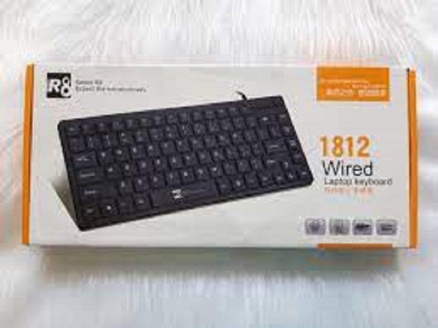 Bàn phím mini r8 1812 có dây