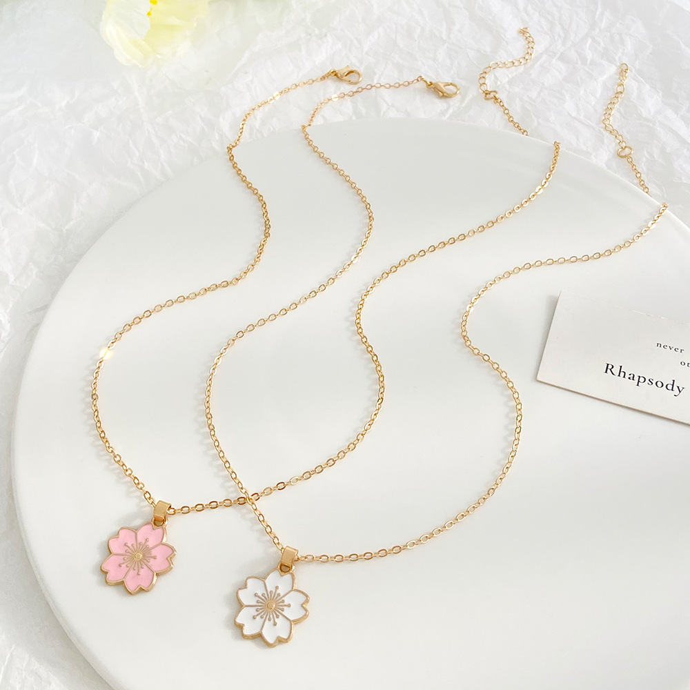 %E3%80%90I%20was%20hyped%20up%E3%80%91Simple%20Cherry%20Blossom%20Pendant%20Necklace%20Women's%20Japanese%20and%20Korean%20Niche%20Design%20Sense%20Colorful%20Oil%20Drop%20Flower%20Clavicle%20Chain%20-%20Image%204