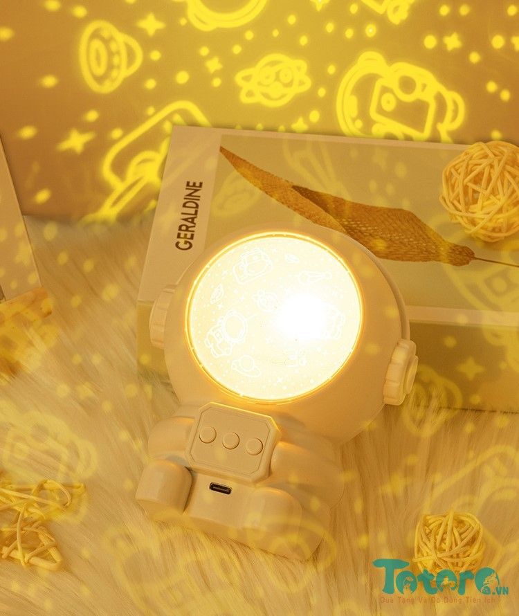 Đèn chiếu galaxy Phi Hành Gia