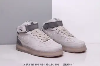 nike reigning champ