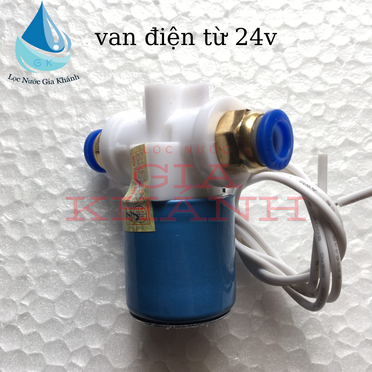 Van điện từ 24v kèm cút phi 8 cho máy phun sương.