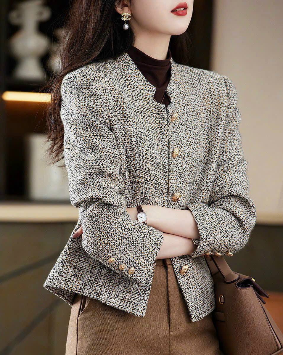 Áo khoác dạ tweed phối nút cao cấp thanh lịch dịu dàng dạo phố chụp ảnh by4630